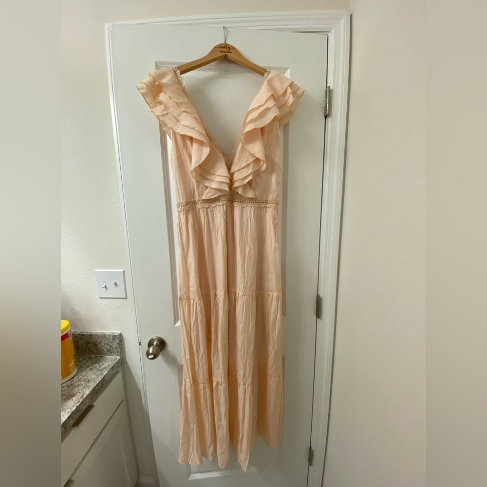NWOT - Ruffle Chest Maxi Dress
